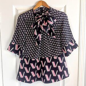 Gracia Navy and Pink Geometric Blouse